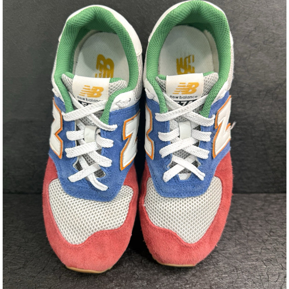 New Balance 574 Classics Youth Kids Size 5 - Picture 7 of 15